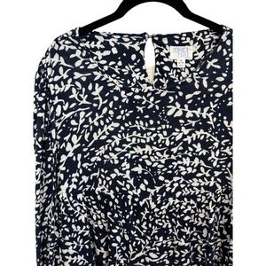 Time and Tru Size Medium Navy Blue Floral Long Sleeve Boho Ruffle Hem Blouse